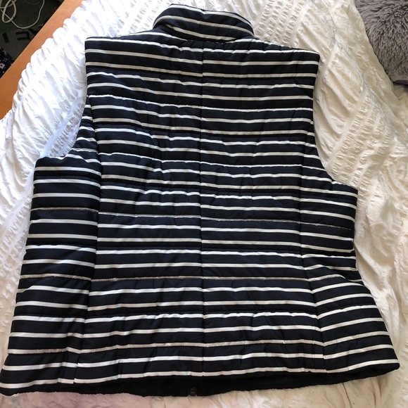 vest - Picture 5 of 6